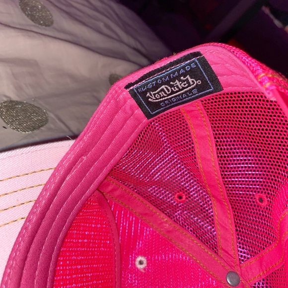 von dutch hat